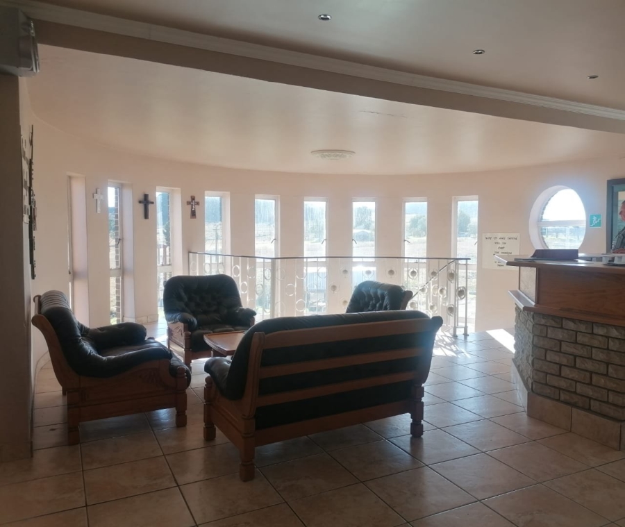4 Bedroom Property for Sale in Ladybrand Free State